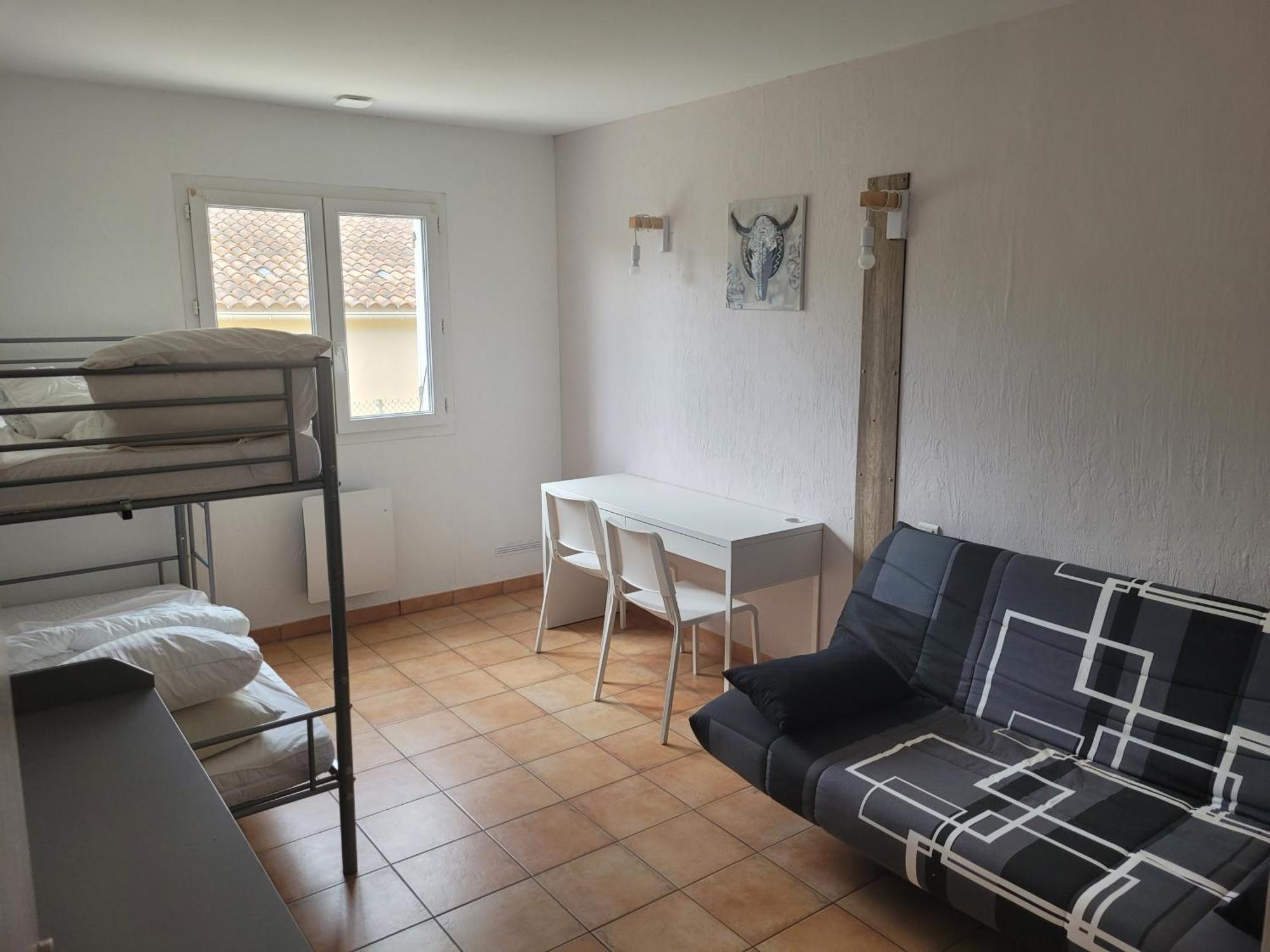 Maison individuelle 90m2 avec véranda et piscine Roquemaure  Extérieur photo